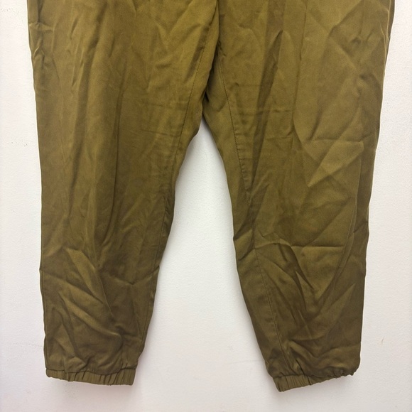 Banana Republic Tencel Paperbag Pants - Picture 7 of 12